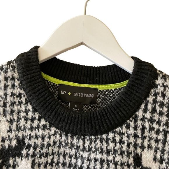 Wildfang Black and White Crew Neck Sweater - Picture 4 of 13